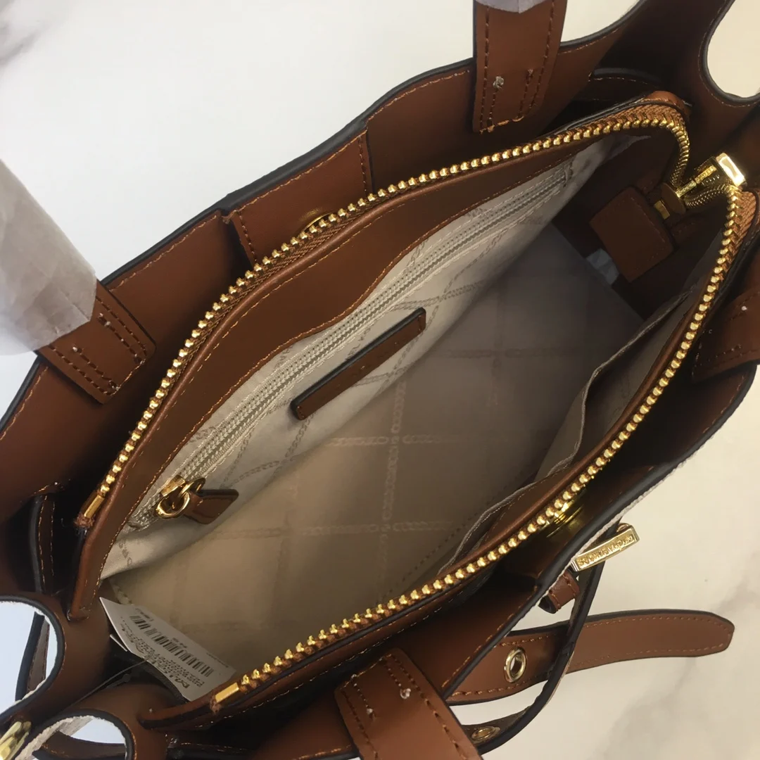 2026 Michael Kors Classic Design Women's Handbag Large Capacity Luxury Brand Tote Bag Fashion Leisure Shoulder Bag Ladies' Gift