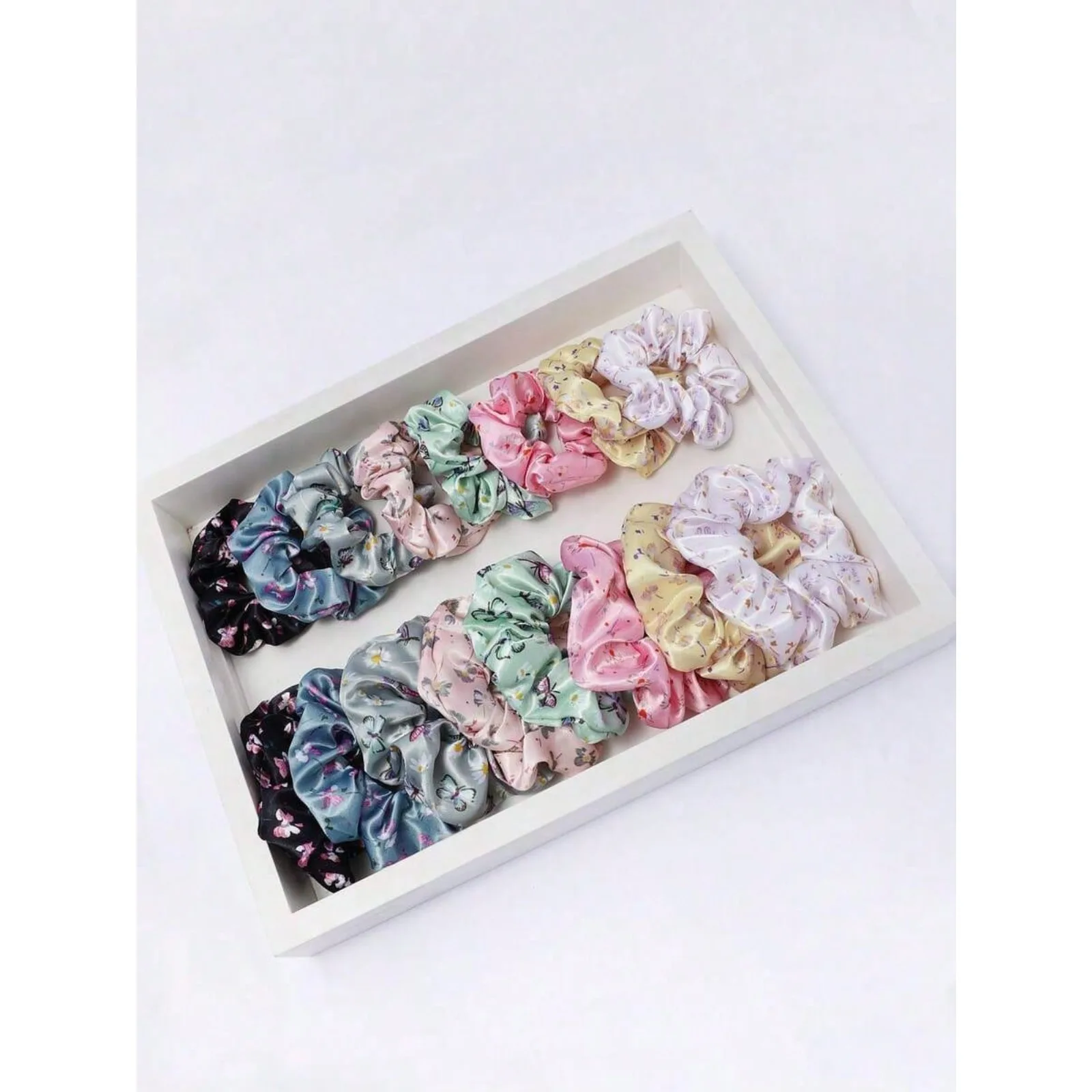 

32pcs/Set Women's Solid Color Scrunchies, High Elasticity Hair Ties, Soft Satin Hair Accessories, Versatile & Casual Ponytail Holders Scrunchy Hair Ties Beauty Home Bedroom Decor Hair Rubber Bands