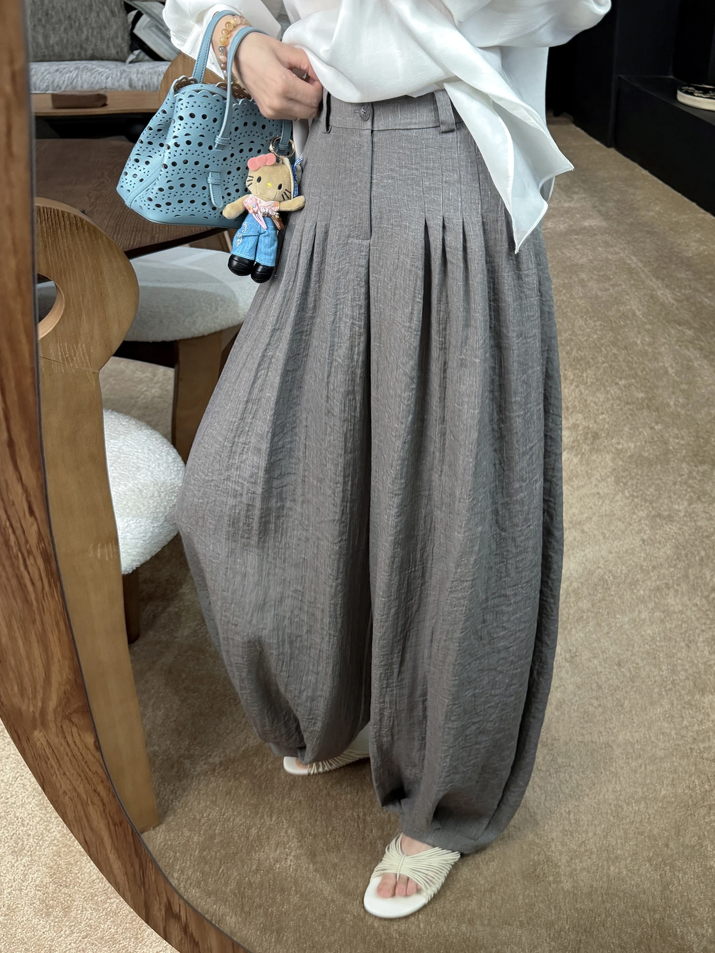 

Gray Cotton Type Tkae Flower Wide Leg Pants Korean Style Commute High Waist Button Nylon Fabric Ladies Casual Pants