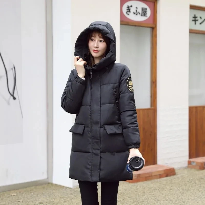 2025 Inverno Nuovo Piumino Imbottito in Cotone Cappotto da Donna Coreano Allentato Addensare Caldo Parker Cappotto con Cappuccio Giacca di Cotone di Media Lunghezza