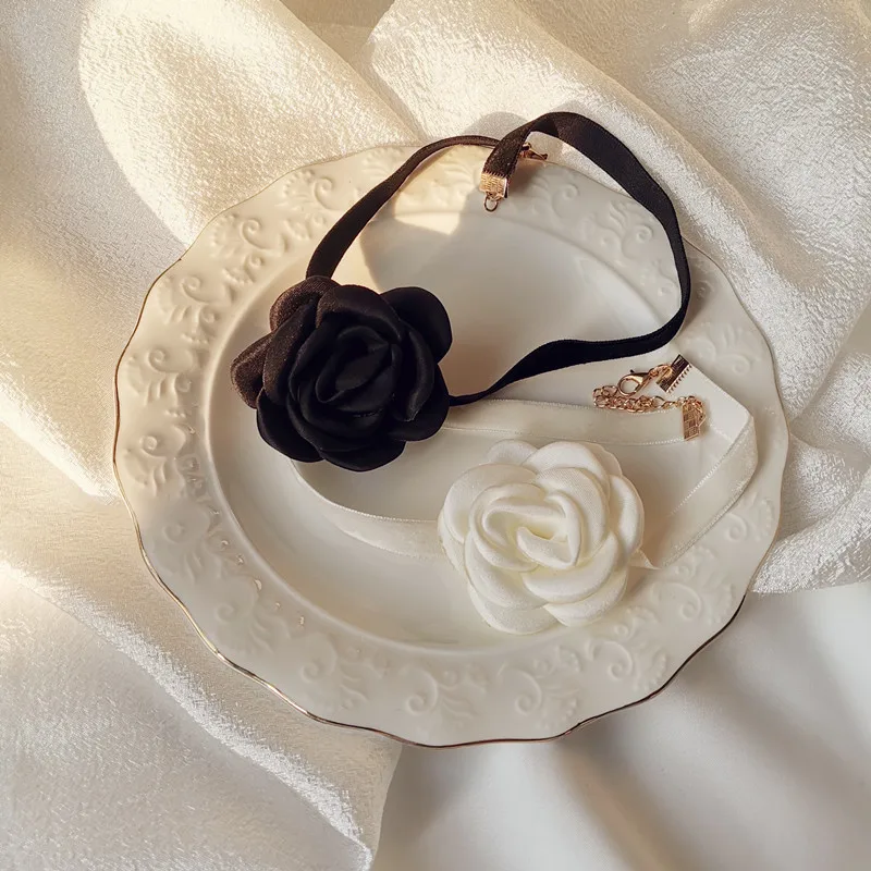 Vintage camellia necklace choker luxury collarbone chain black lace rose flower woman necklace