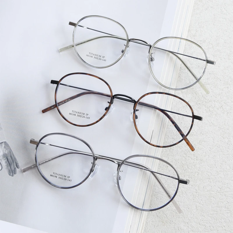 

Ceofy Men Women Titanium High Quality Eyeglasses Frame Ultra-Light Myopia Optical Prescription Glasses Frame New Men Eyewear
