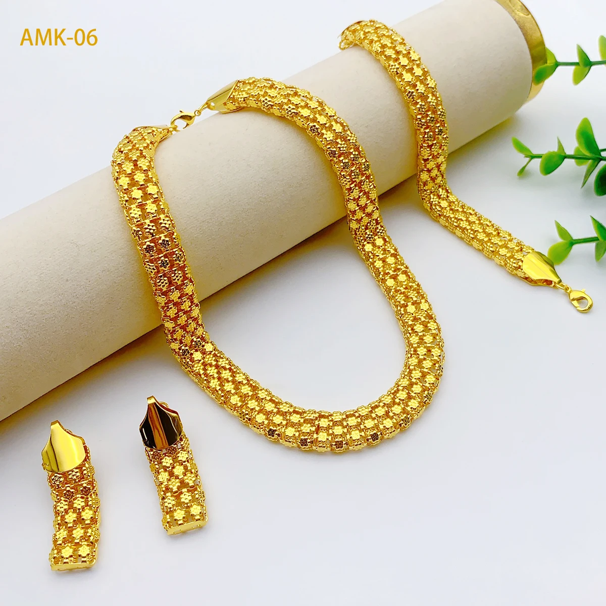 Thumbnail 4 - #55 Trending Statement Jewelry Sets Right Now