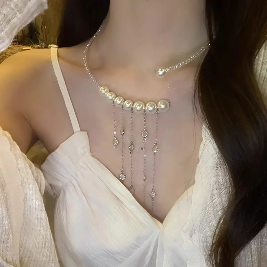 

DUTRIEUX Light luxury Pearl Flashing Tassel Necklace Advanced High Aesthetic Value Choker Elegant Chain for Women Jewelry Gifts