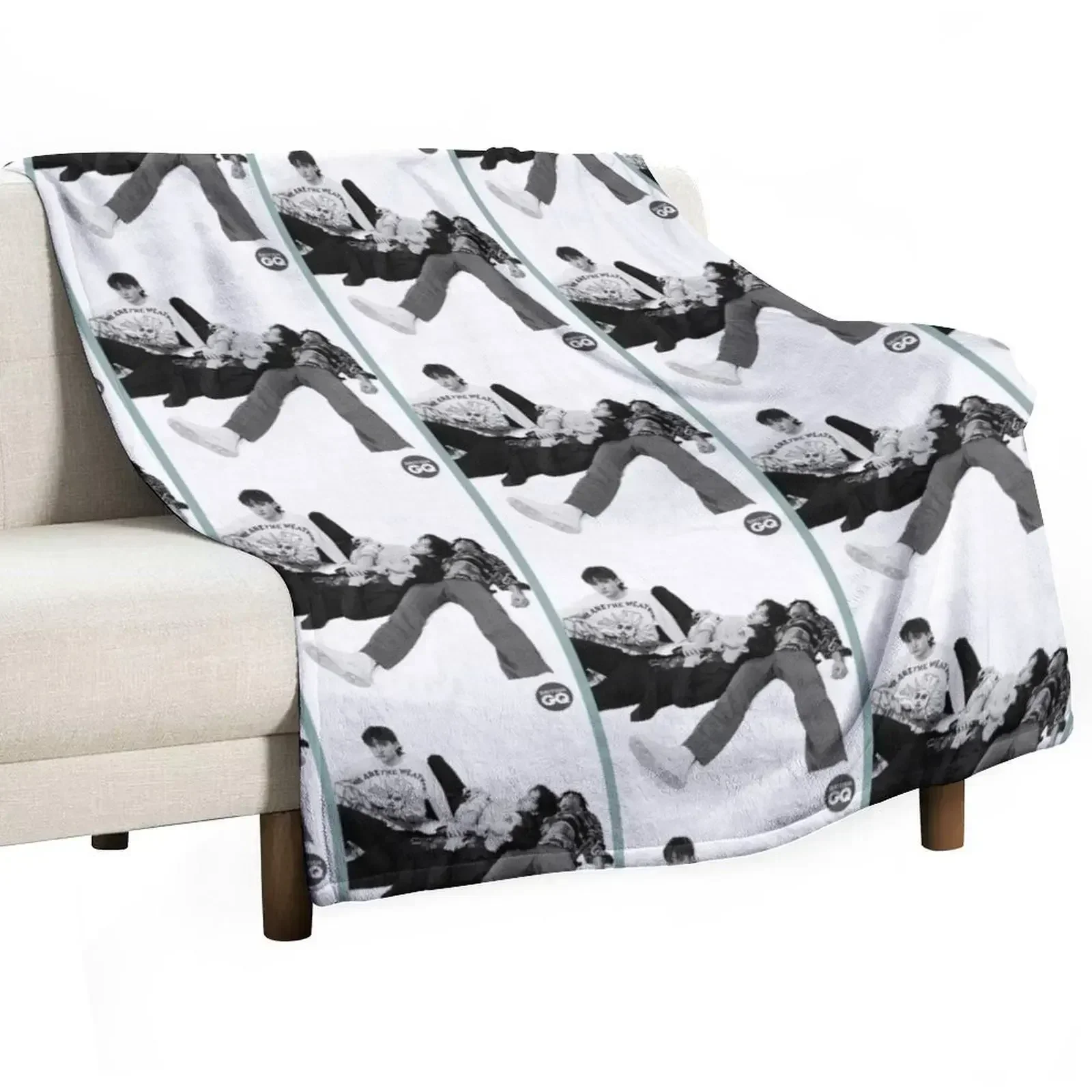 Inhaler Band Throw Blanket manga sofa bed Designers Warm Blankets