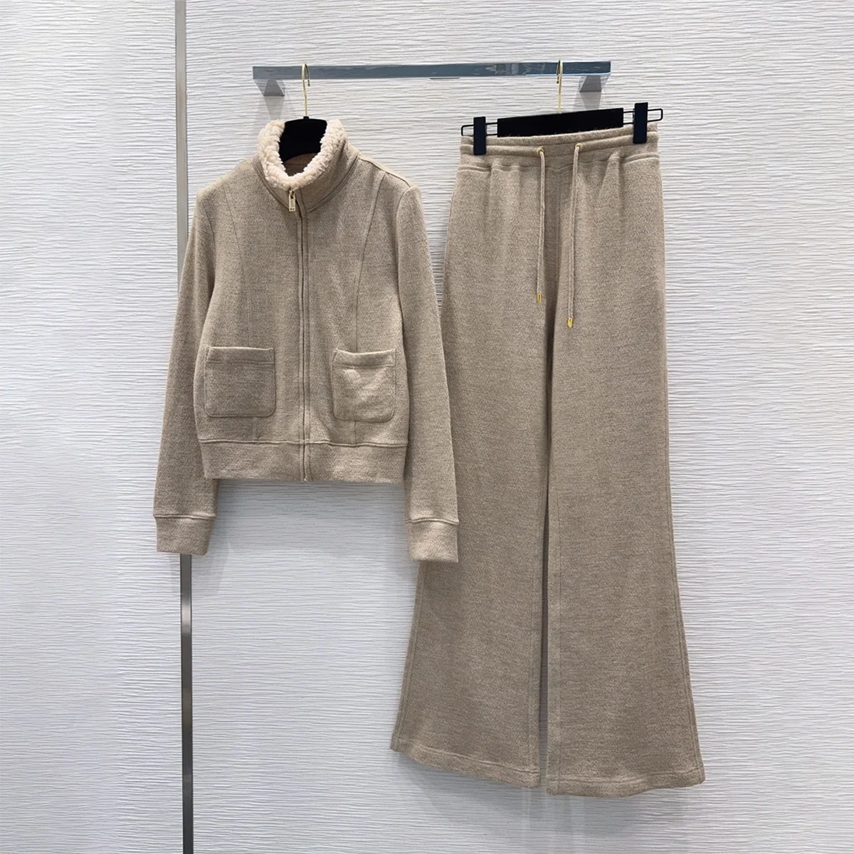 2026 Women Autumn Winter Knit 2Pcs Set Sherpa Collar Zip Top Drawstring Flare Trousers2610232
