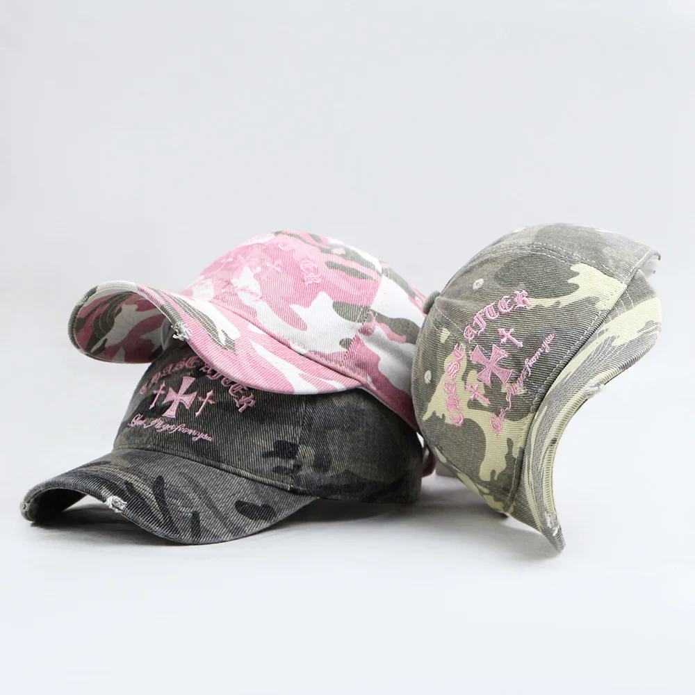 

Fashionable and retro cross-stitch camouflage baseball cap, versatile for both men and women, casual soft-top sun baseball cap