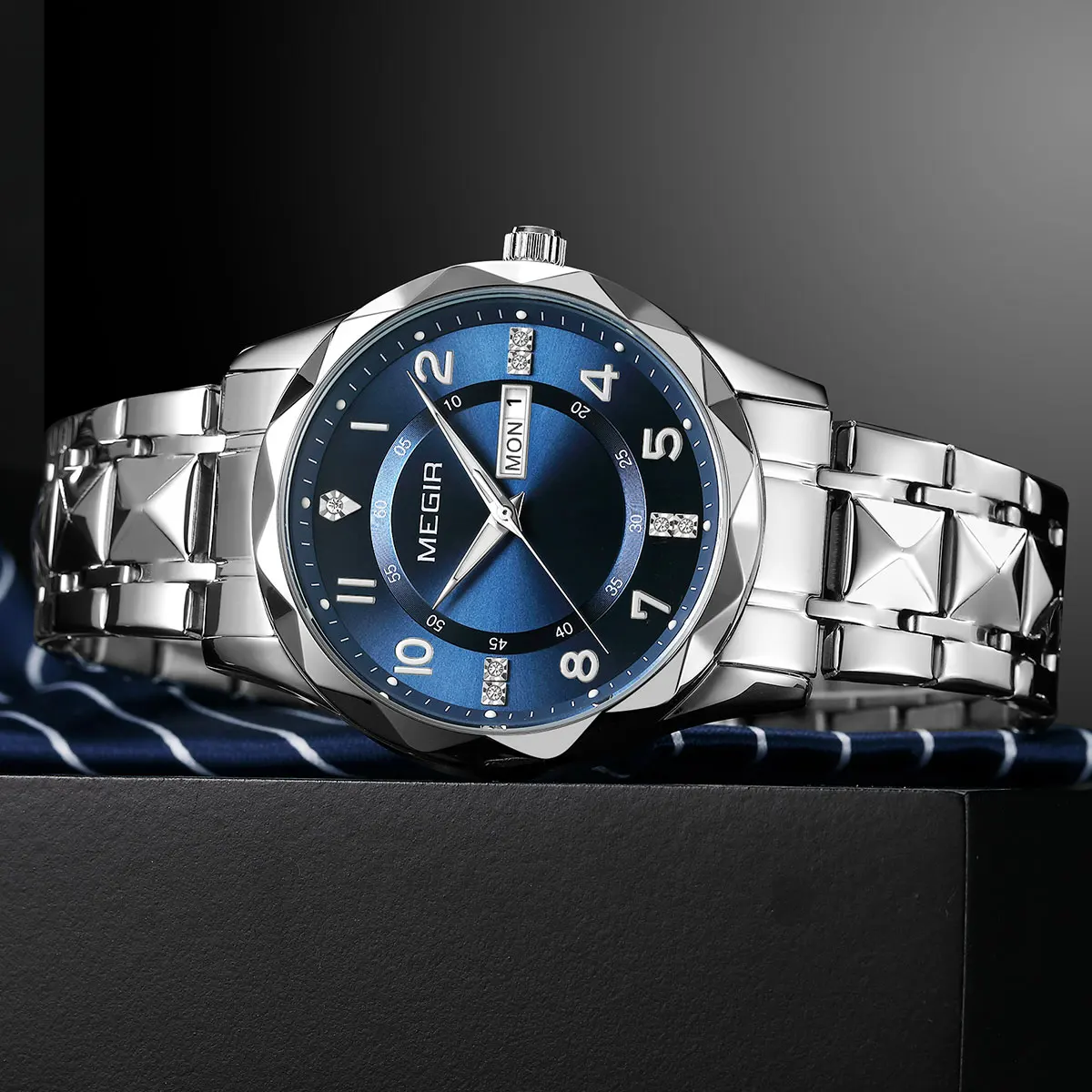 

Мужские кварцевые часы Millennium в стиле ретро, модные уникальные модные наручные часы с креативным динамическим цифровым циферблатом и квадратным корпусом