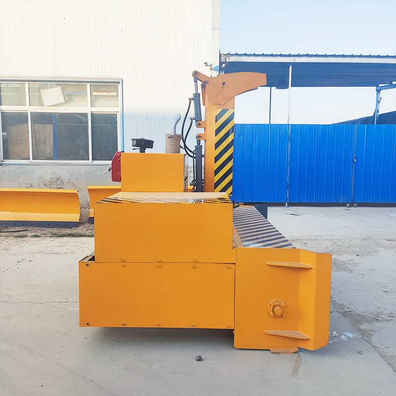 2000w Sidewalk Snow Sweeper Machine 9m Throwing Distance Hand Held Small Snow Plow