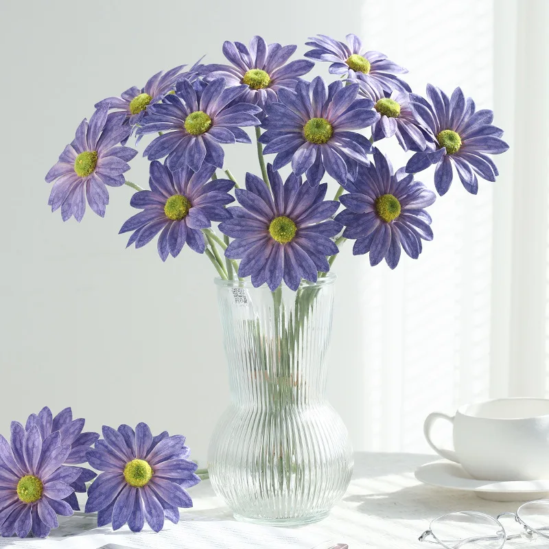 15-teiliges Set Feuchtigkeitsspendende Künstliche Chrysanthemen-Gänseblümchen-Blumen, Brautstrauß, Hochzeitsdekoration, Party-Blumenarrangement, Wohnaccessoires – Detail 1