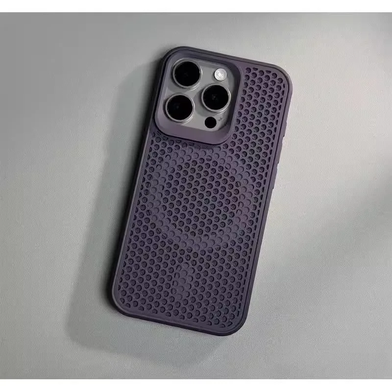 Honeycomb heat dissipation magnetic suction shell is suitable forXiaomi15probreathable and anti-drop mattelenslargeholeanti-drop