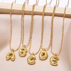 FLOLA Minimalist Gold Plated 26 Letters Initial Necklaces for Women Statement Bubble Letter Necklaces Name Jewelry nkeb873