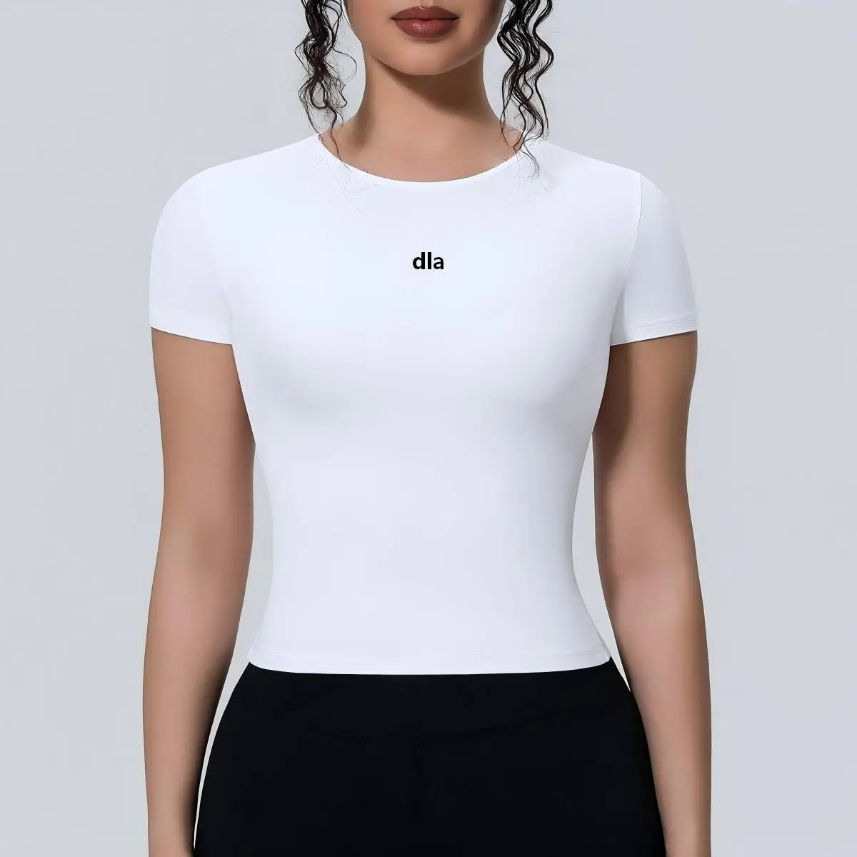 2026 New Style Sportive Soft-Looking Tight-Sleeved Breathable Yoga T-shirt for Running, Training, Fitness, Women