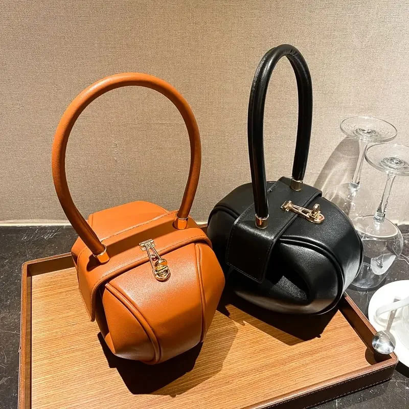 2024 Personalized Unique Design Phone Women\'s bag Small Ball Wallet Trendy Small Square Bag High Quality Shoulder Underarm Bag