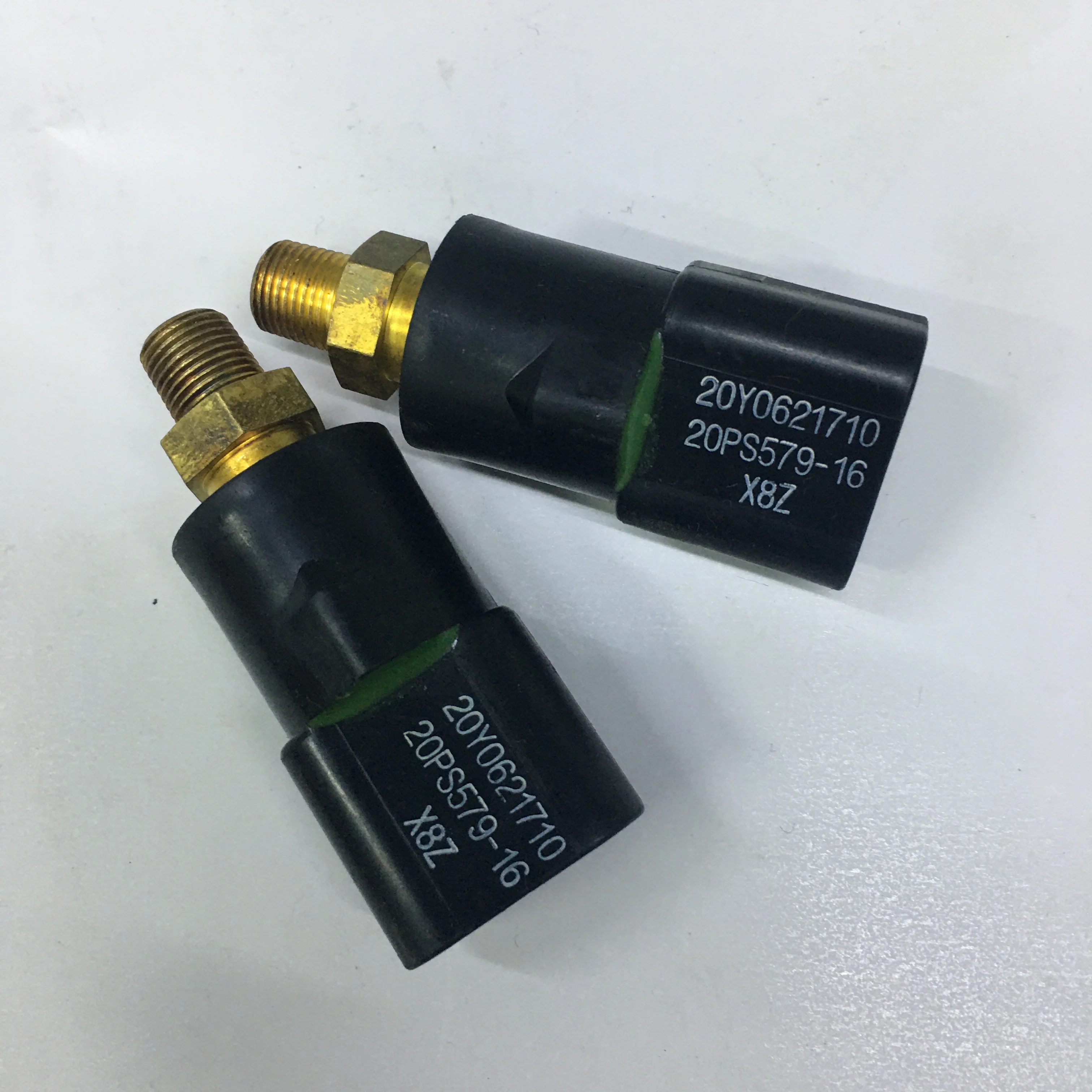 

20Y-06-21710 PC200-7 PC360-7 Excavator Black Pressure Sensor Pressure Switch