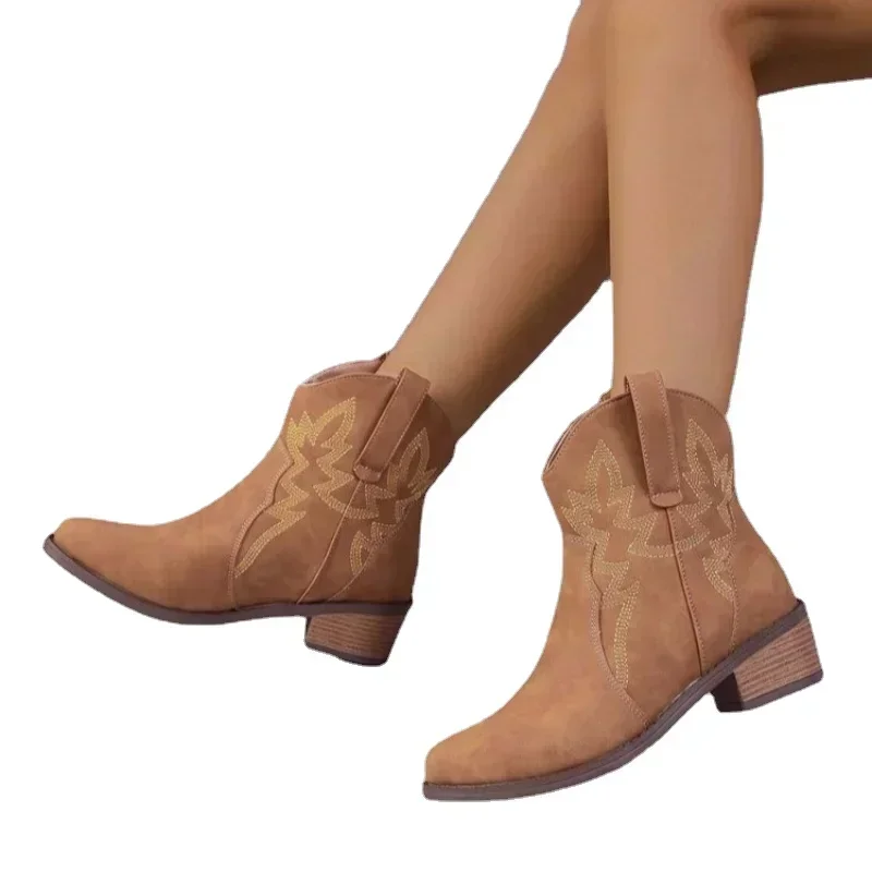 Women\'s Retro Embroidery Western Boots Autumn Winter PU Leather Cowboy Boots Female Thick Heels Pointed Toe Mid-Calf Botas 2024