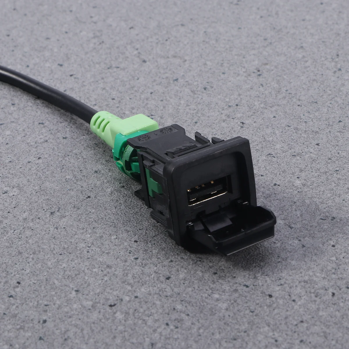 

USB Switch Cable Kit Fit for Mk6 2005-2013 B6 B7 Beetle Compatible with Rcd510 Rns315 Rcd030 Rcd300 Radio Connector