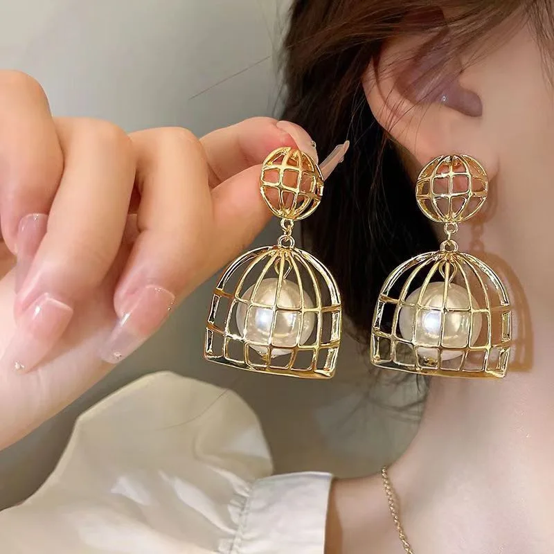 Korean Fashion Personalized Bird Cage Pearl Hollow Dangle Earrings for Women Exaggerated Statement Earring Gift Pendientes Mujer