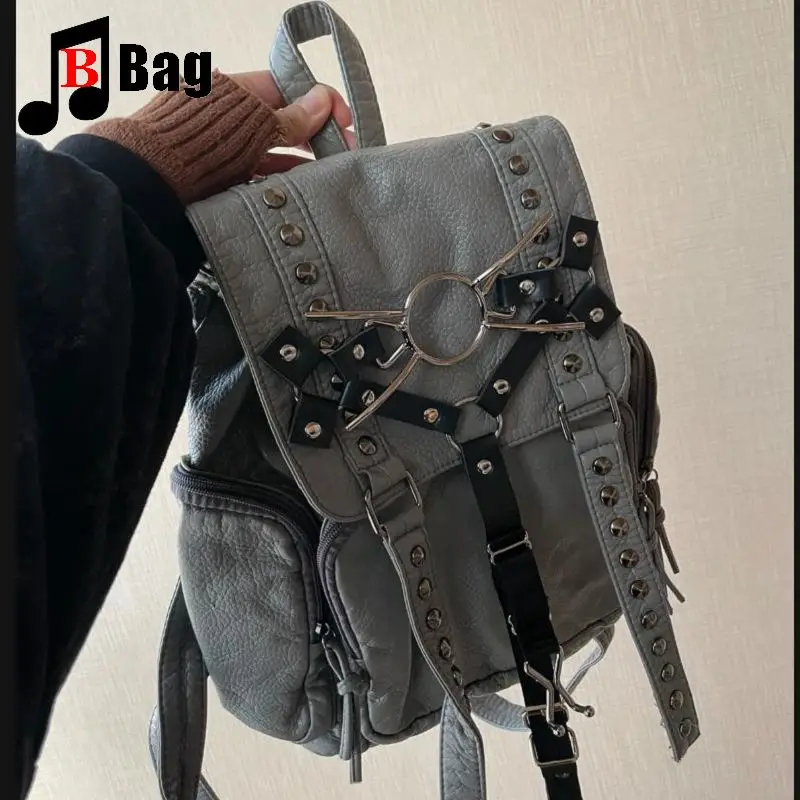 Y2K Gothic Women's Spicy Girls Punk Handbags Harajuku Catskin Buckle Rivet Vintage Leather Backpack Bag Totes