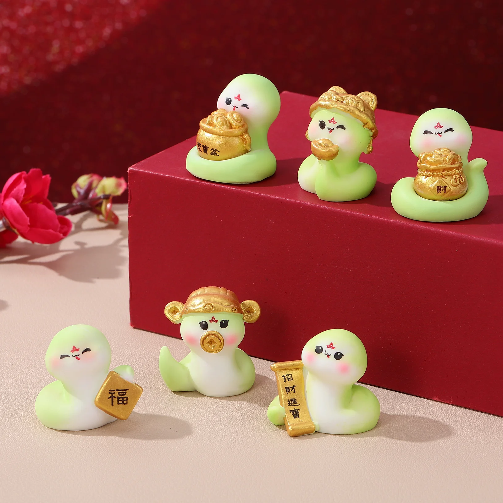 

6pcs Lucky Snake Ornaments Miniature Statue Car Decors Light Green Figurine Cartoon Snake Reptile Animal Home Decor Shelf Table