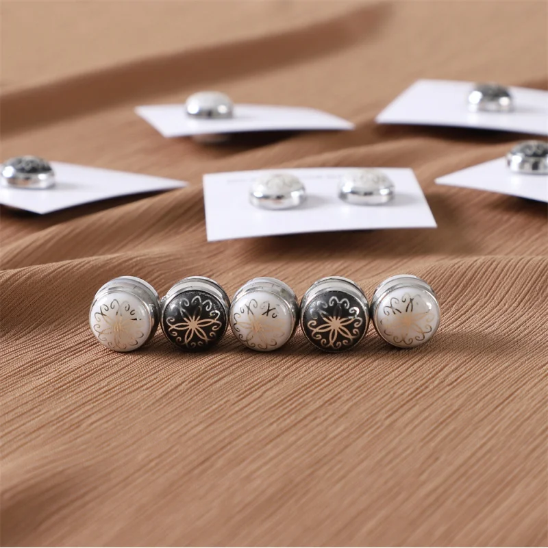 Scarf round Small Bowl Dripping Tulip Magnetic Snap Female Scarf Buckle Shawl Dual-Use Cufflinks Magnet Buckle