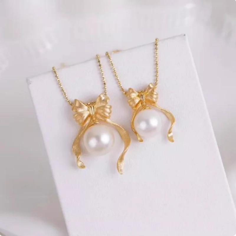 

Великолепный кулон из натурального белого жемчуга Южных морей класса АААА, 9-10 мм, из чистого серебра 925 пробы