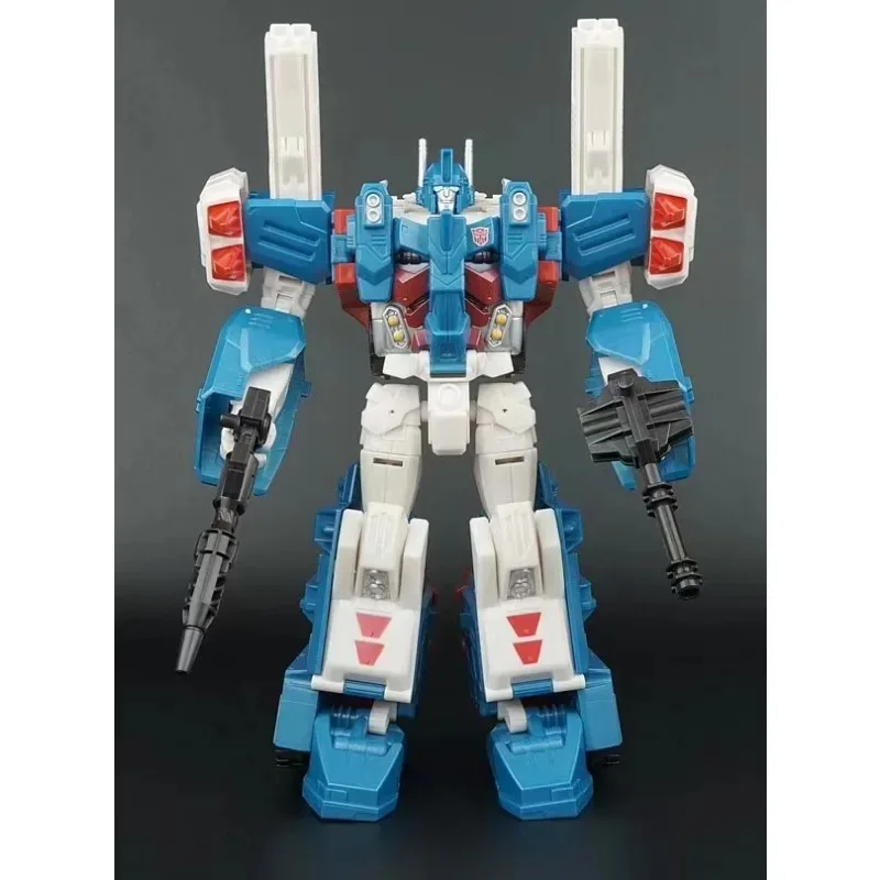 Hasbro Transformable Toys Generations Classic 4.0 Fusion War Series Leader Level Ultra Magnus Figurka Anime Model Zabawka Prezent