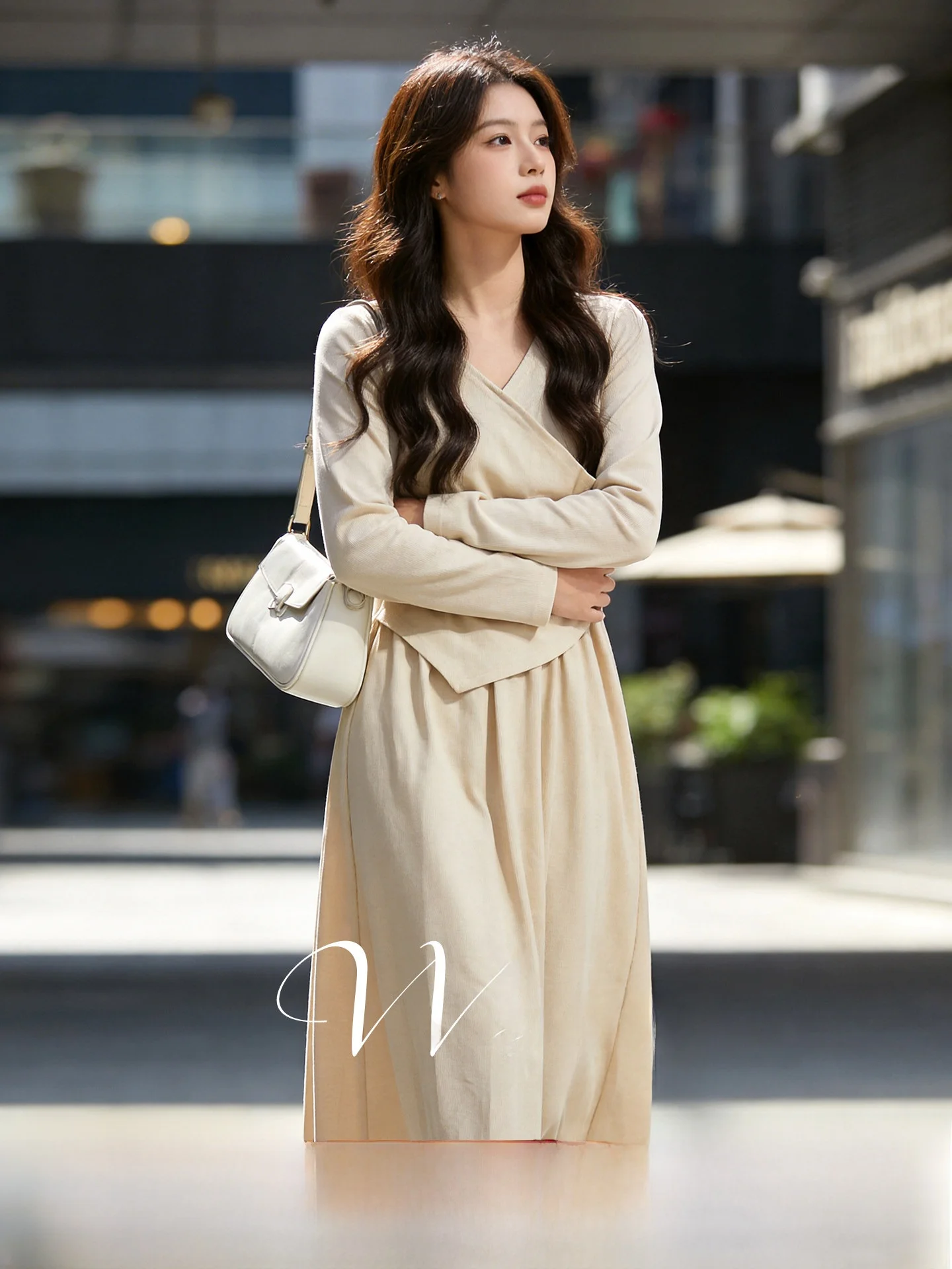 

Elegant plus Size Dress V-Neck Versatile Long Skirt Spring 2026 Design Sensation Five Seasons Home High Waist A-Line Dress