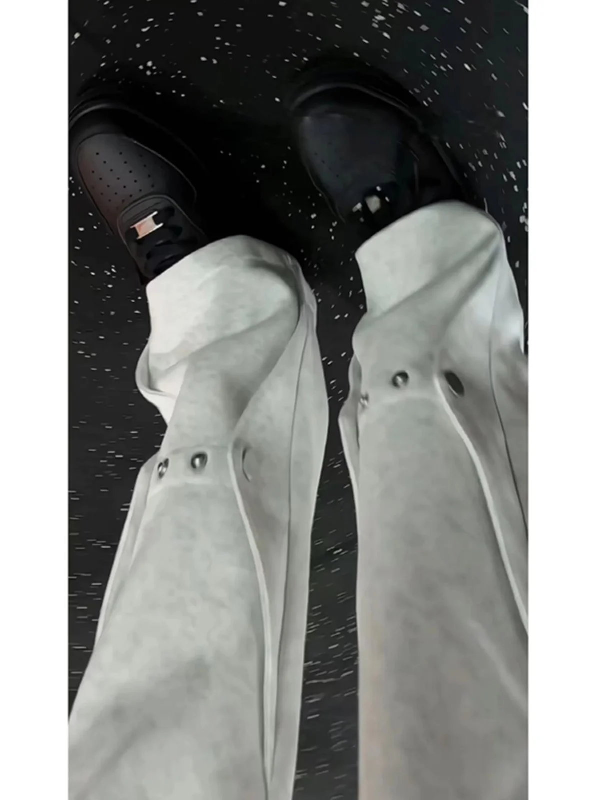 Grey Straight Leg Men's Casual Sports Pants Rivet Detailing Autumn Fashion Brand Loose Fit Long Trousers Youthful Style