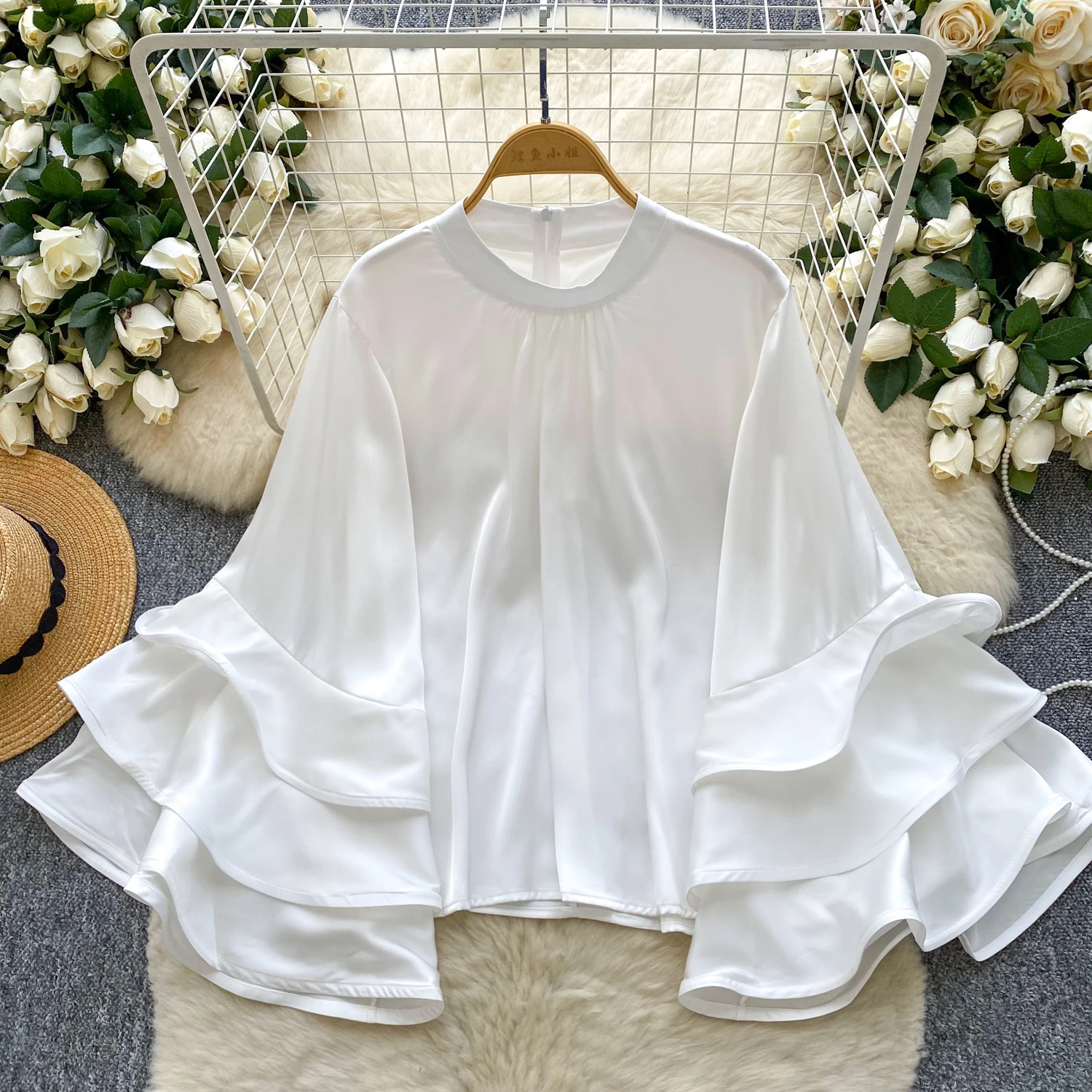 

Шикарная винтажная атласная расклешенная рубашка с длинными рукавами, элегантная модная сексуальная богемная женская блузка, женская одежда