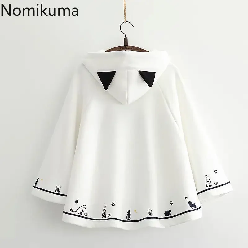 Japanese Ponchos Fall Winter Clothing Cute Jackets for Women Cat Ears Hooded Oversized Coats Y2k Tops Fashion Sweet Capes 49C648