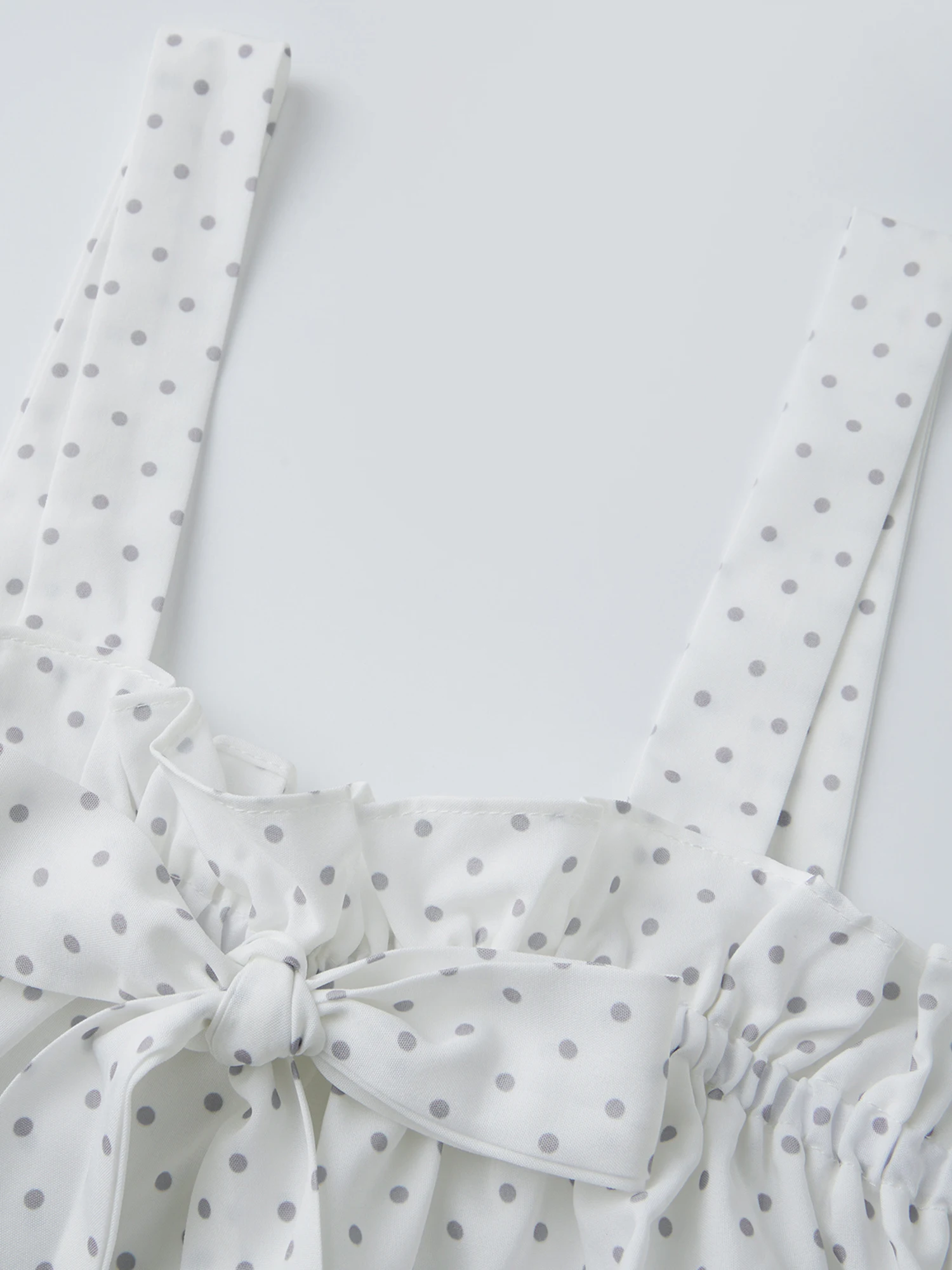 

Женский пижамный комплект с цветочным принтом, стильный топ с открытыми плечами и шорты в тон, 2 предмета, уютный комплект домашней одежды для сна