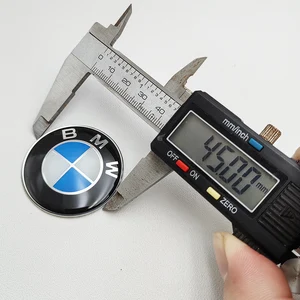 Bir arabanın direksiyonundaki amblemin kapağındaki etiket, BMW için amblem arabası, E39, E46, E90, E30, E36, E87, E53, F10, F20, F30, G20, (X1, X2, X3, x4, X5, X6,X7, 45mm Amblemdeki en iyi 10 satış, direksiyon simidi e46-no. 7
