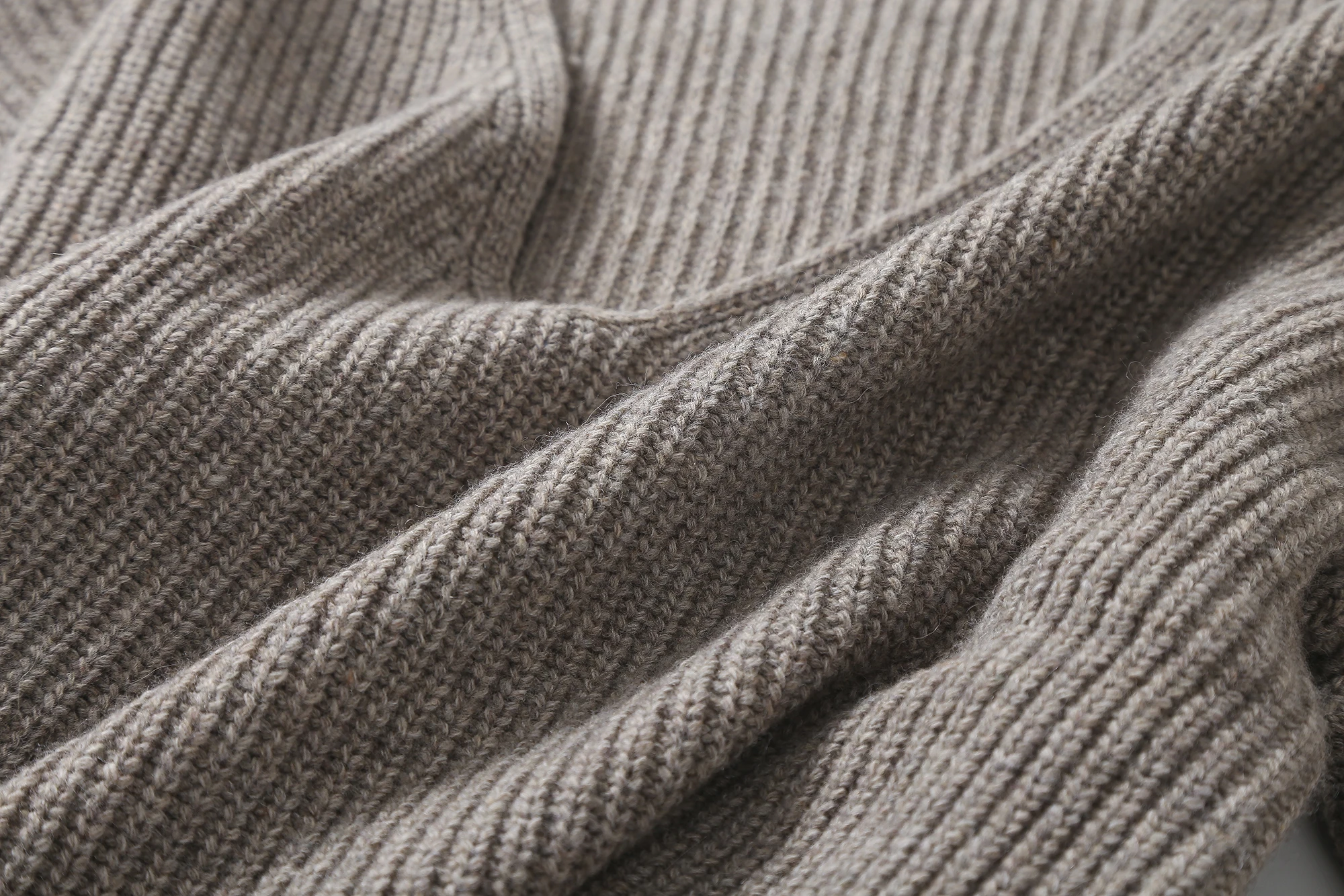 Ethereal MD 2023 autumn new style of French casual slouchy wool blend reverse stitch V-neck knitwear