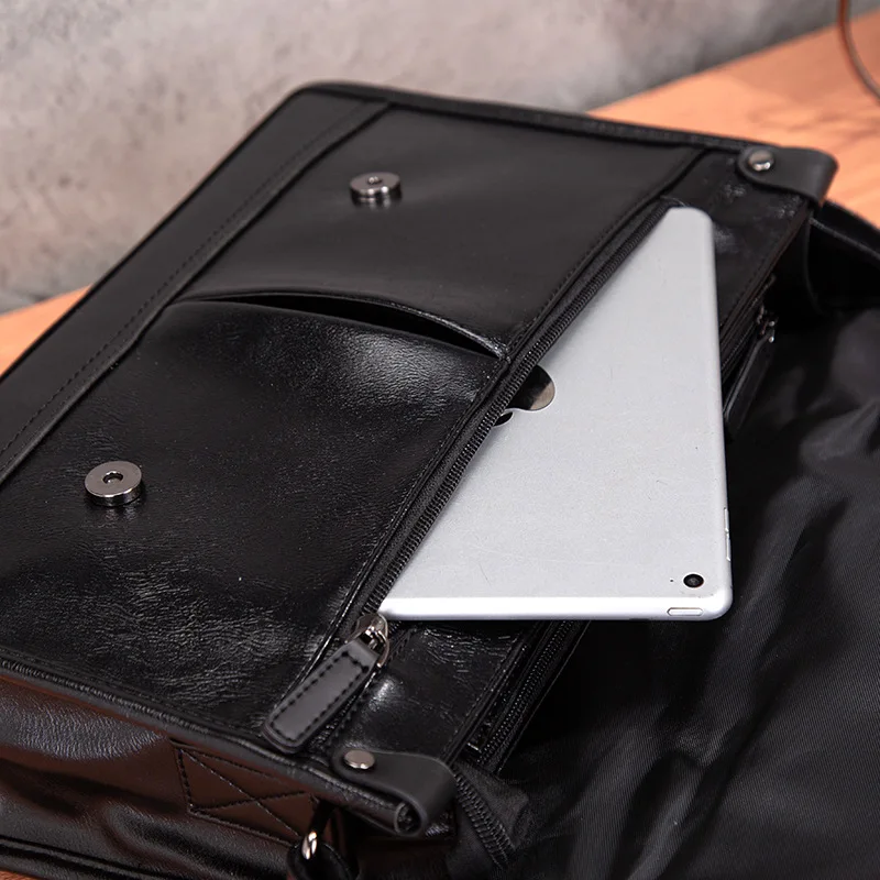 Large Capacity Men's Travel Shoulder Bag Leather Crossbody Bag Trendy Korean Version Commuting Men's Casual Shoulder Bag