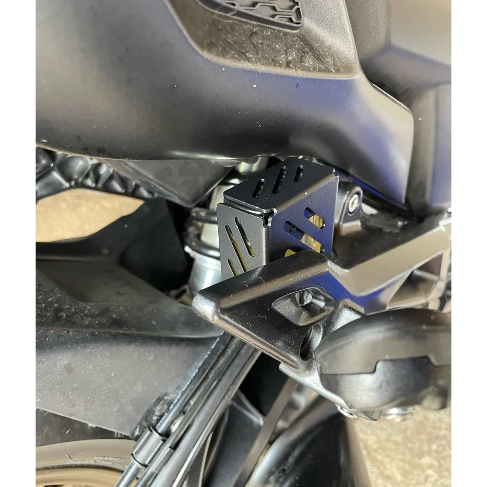 واقي سائل خزان خلفي للدراجة النارية ، واقي لفرامل Zontes ZT125 U U1 Z2 U125 U155 Crossfire 500X