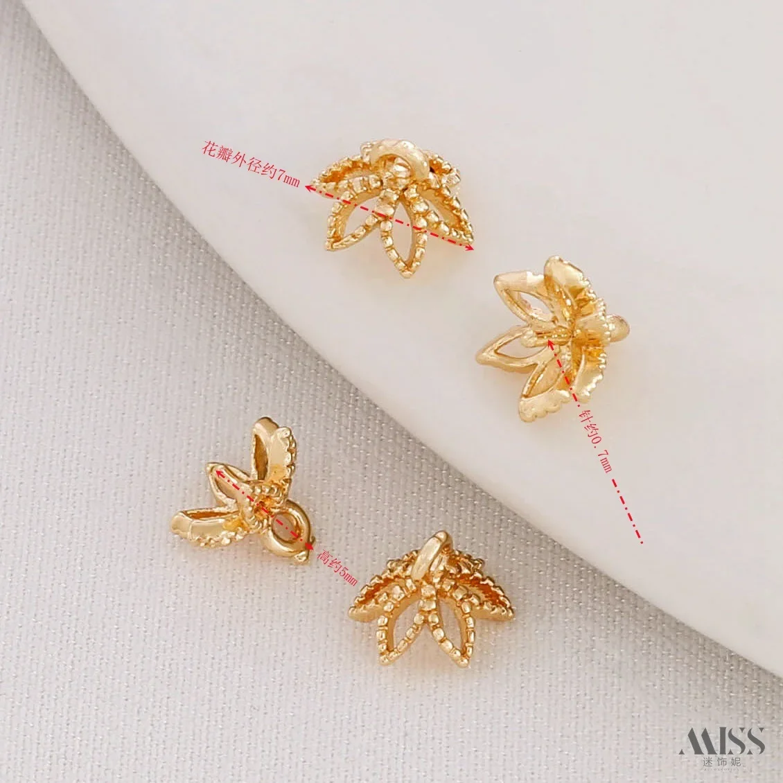 برعم زهرة على شكل بتلة ذهبية عيار 14 قيراط، حامل خرز نصف فتحة على شكل زهرة، حامل زهور قبعة خرز، ملحقات مجوهرات كريستال لؤلؤية ذاتية الصنع