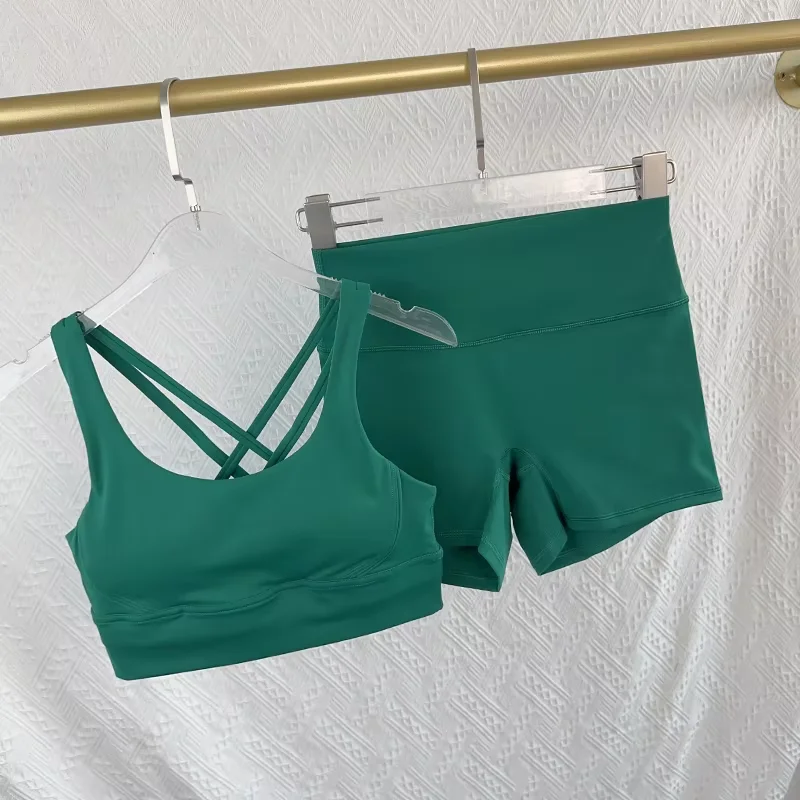 

2 Piece Sports Yoga Shorts Sets Yoga Clothes Women Cross Back Bra High Waist Shorts Fitness Suit Running Workout Tracksuit