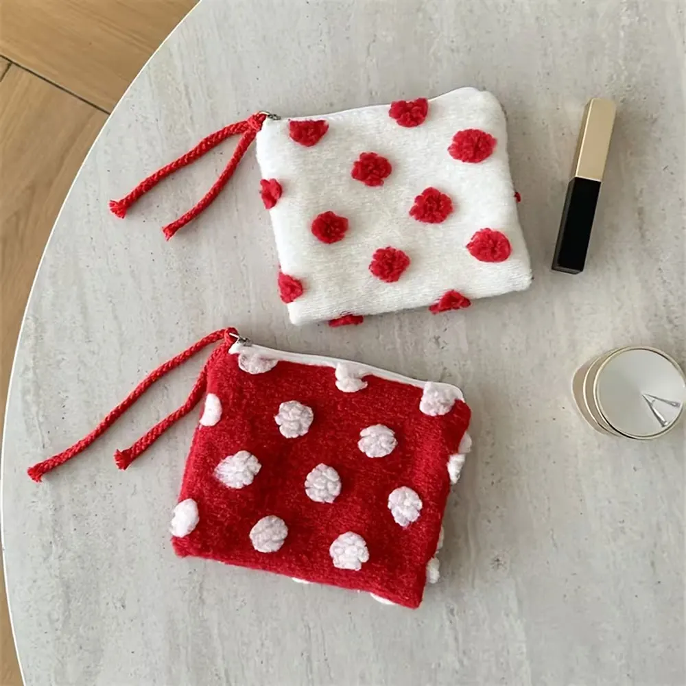 New Year's Valentine's Day Heart-Shaped Makeup Bag for Women, Lipstick Storage Bag, Cushion Makeup Pouch, Small Inner Pouch, Portable Storage Bag, Travel Toiletry Bag, Clutch Bag, Versatile Drawstring Storage Bag, Gift for Girlfriend