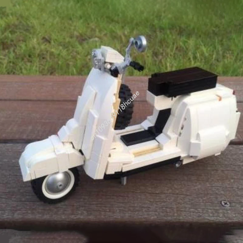 614 個 MOC ベスパ 50s クラシックスクーター nan モデルビルディングブロックアーキテクチャアイデア組み立てる子供のおもちゃ誕生日クリスマスギフト