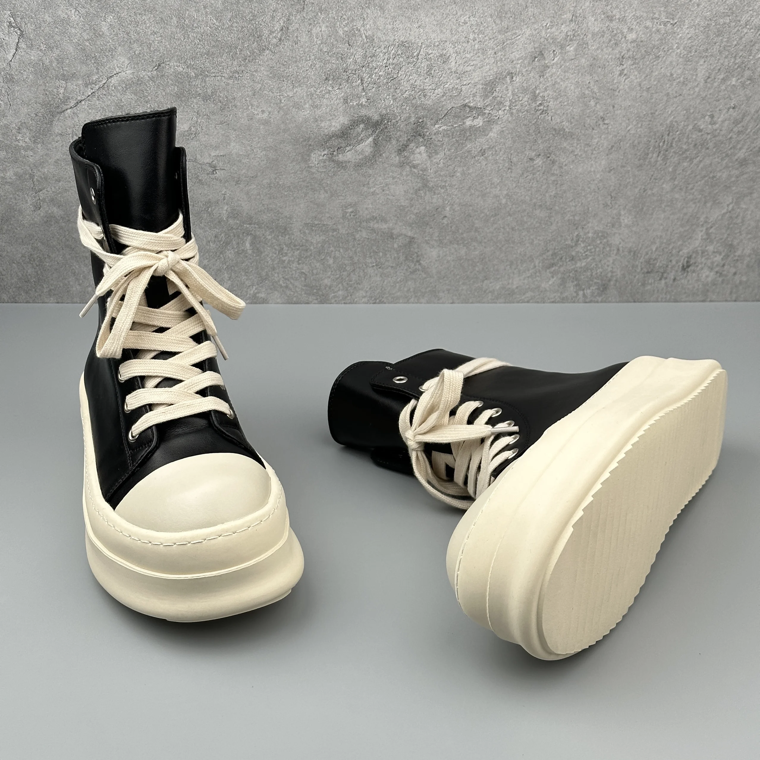Men\'s Motorcycle Boots Women Platform Leather Luxury Trainers High Top Sneakers Lace Up Zip Autumn Black Male Designer Shoes