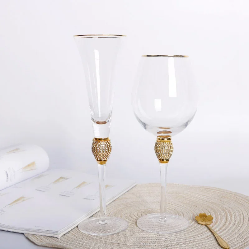 Gold Rimmed Crystal Glass Champagne Flute Cocktail Cup Triangular Shape Wine Glass Red Wine Glass for Dining And Serving