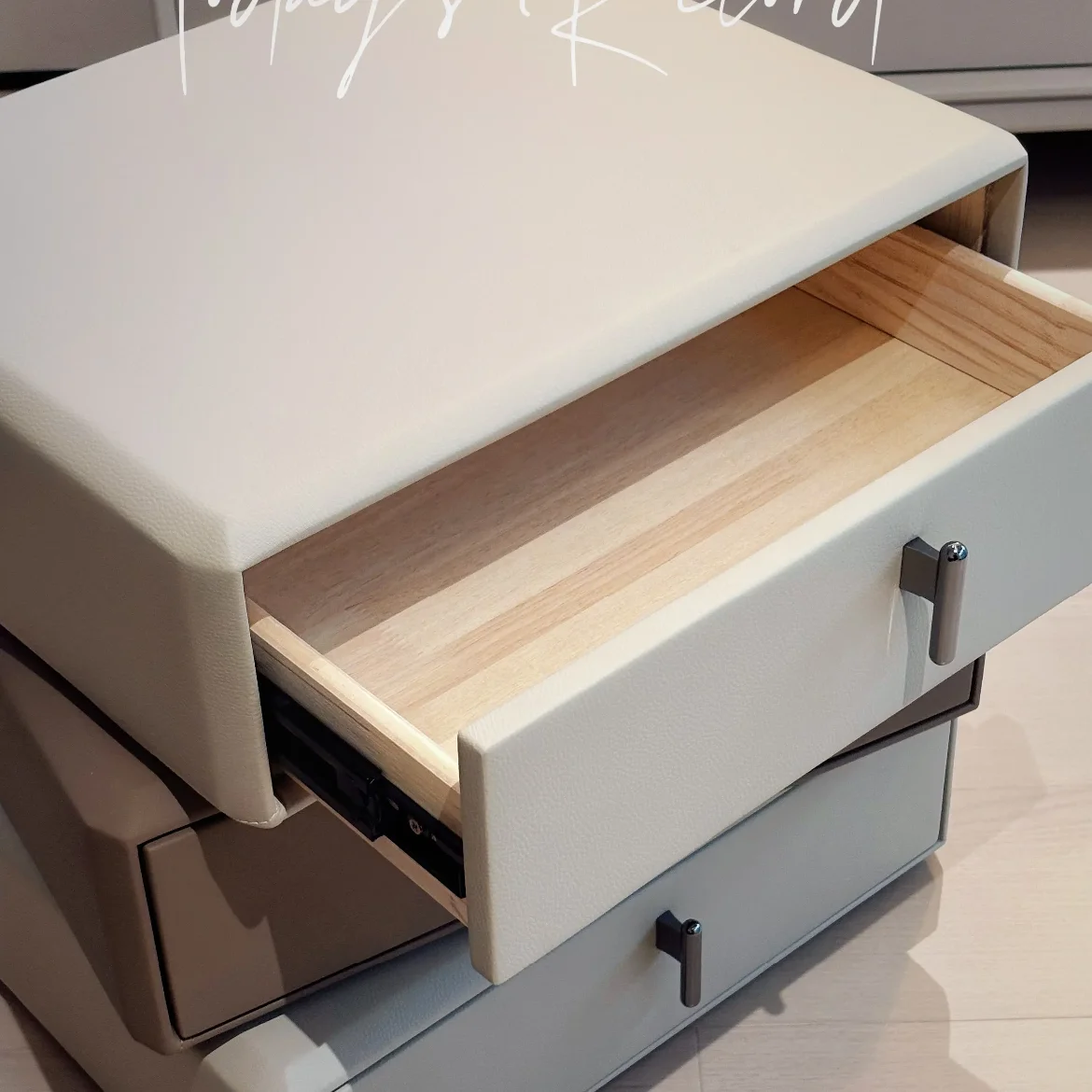 Moderner Luxus-Nachttisch aus massivem Holz, einzigartiges Design, Nachttisch für Schlafzimmer, Esszimmer, Hotel, Wohnzimmer, Wohnmöbel, verstellbar