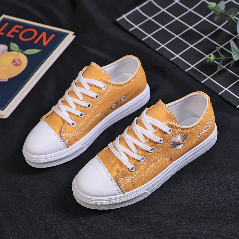 Fashion Canvas Shoes Outdoor Flat Sneakers Women Spring and Autumn Seasons Luxury Designer Shoes for Women