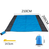 Extra Large 200x210cm Beach Blanket Foldable Lightweight Picnic Mat Camping Hiking Outdoor Sandproof Waterproof for Family