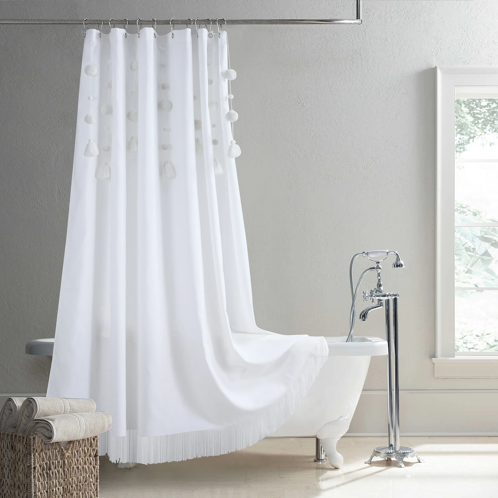 Pom Pom Modern Polyester Waterproof Fabric White Decoratived Farmhouse Boho Tassel Shower Curtain