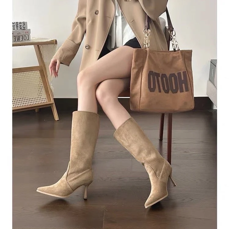Botas modernas de camurça de v - Women Bags Sale avaliação e preço