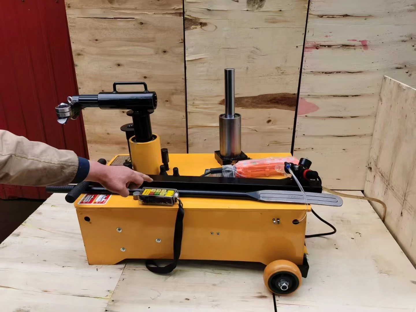 Factory Automotive Tire Analysis Competitive Price Tire Changing Machine /Truck Tyre Changer