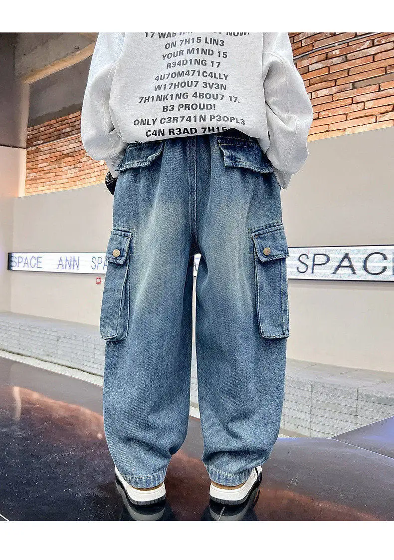 Herbstliche Freizeit-Cargo-Jeans für Jungen mit Taschen, lockerer Schnitt, Teenager-Denim-Hose, modische Kinderjeans, 5-14 Jahre – Detail 16