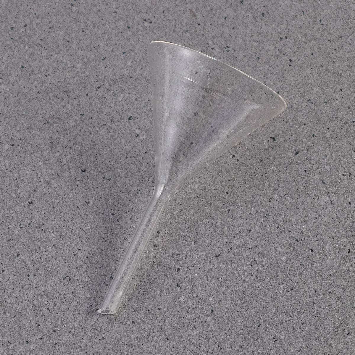 

Glass Solid Triangle Funnel Thick High Temperature Resistant Feeding Funnel Laboratory Analytical Chemistry Experiment Chemistry